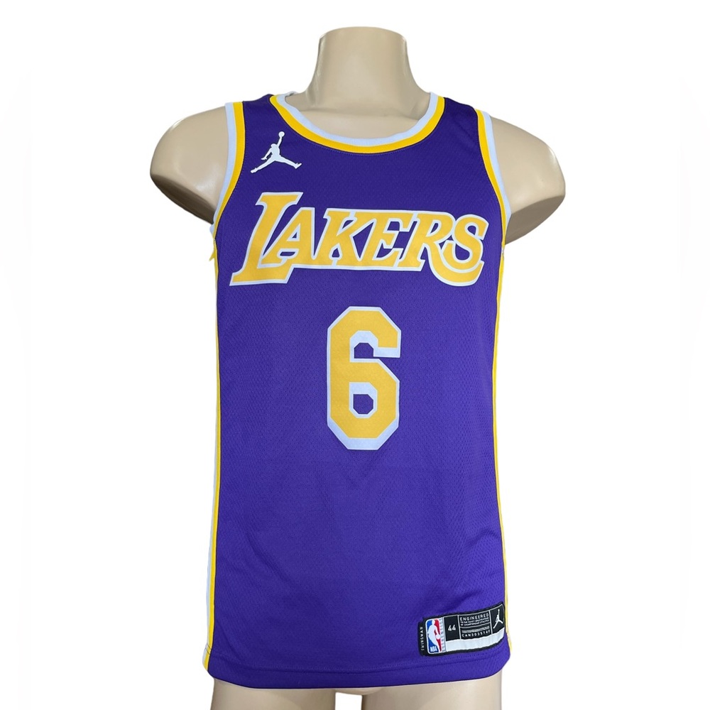 Men's Los Angeles Lakers LeBron James #6 Medium Jordon Dri-FIT NBA® Licensed